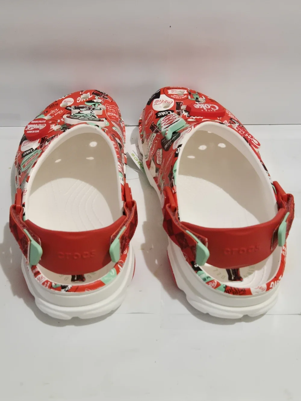 Crocs Men's Size 8/Womens Size 10‎ Limited Edition Coca-Cola With Box